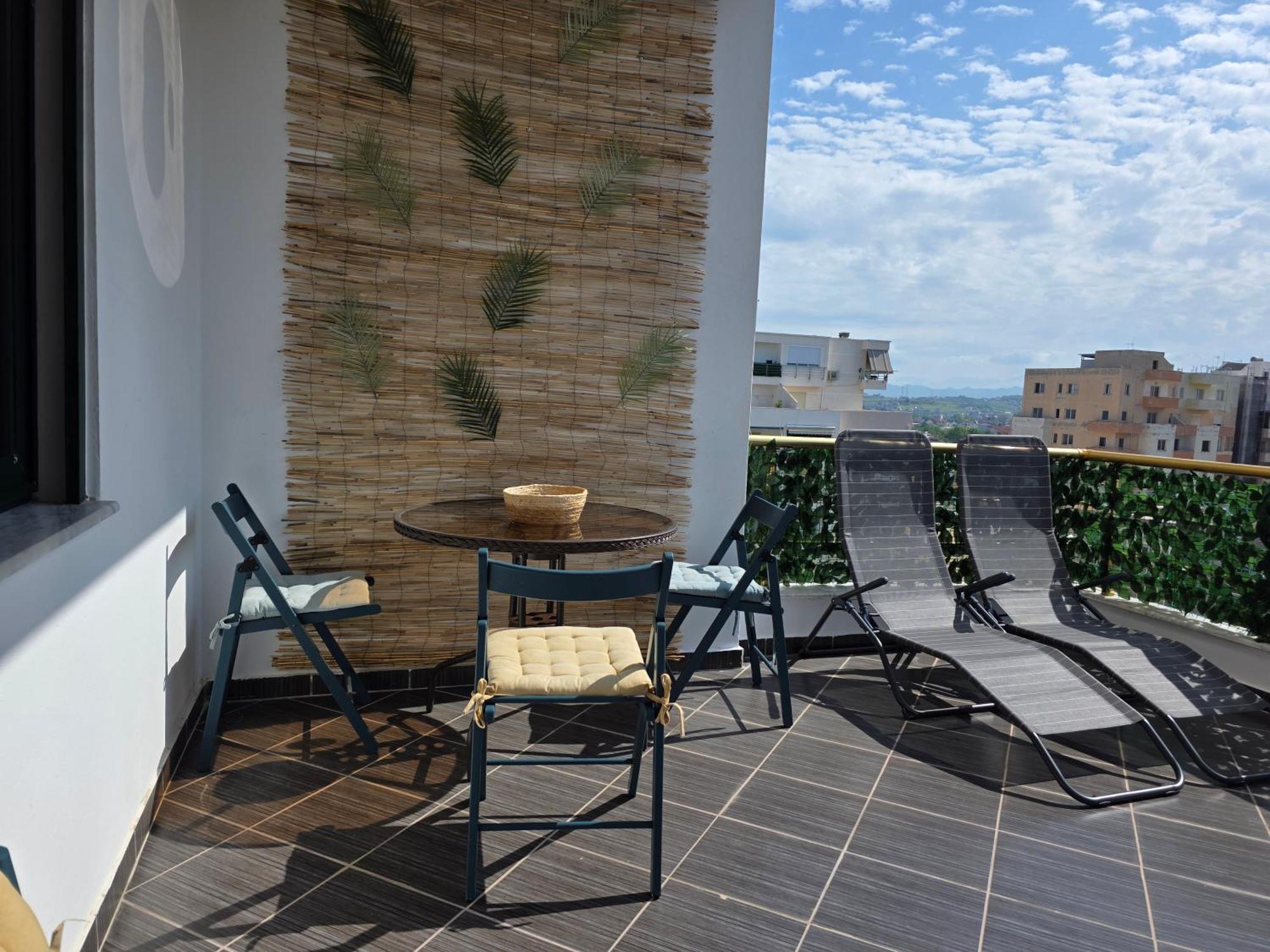 Tropic Apartment ดูร์เรส ภายนอก รูปภาพ